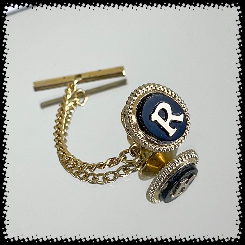 💕Beautiful Vintage Monogram R Tie Tack Gold Tone & Black💕